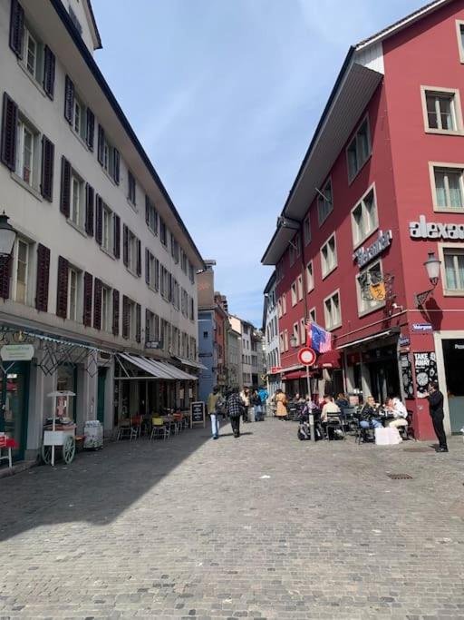 Cozy Studio Apartment Unit 12 In Center Of Zürich Kültér fotó